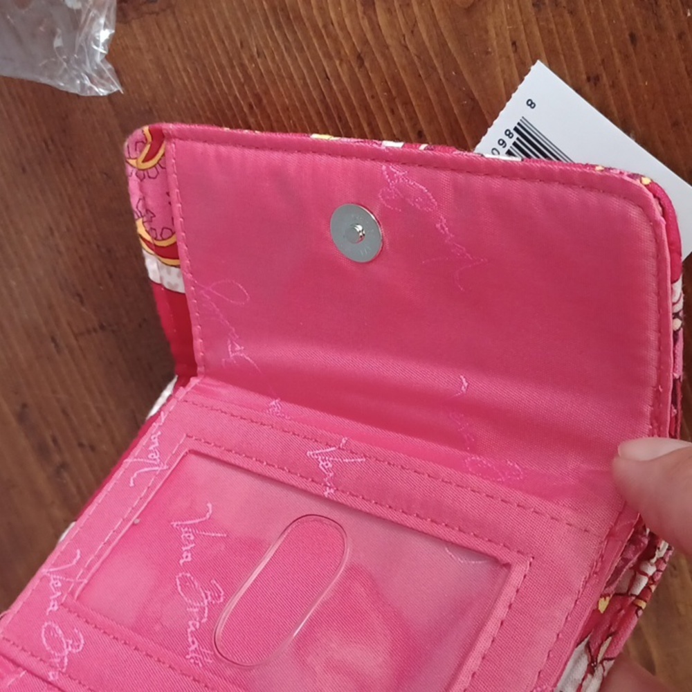 Vera Bradley wallet - Picture 4 of 11